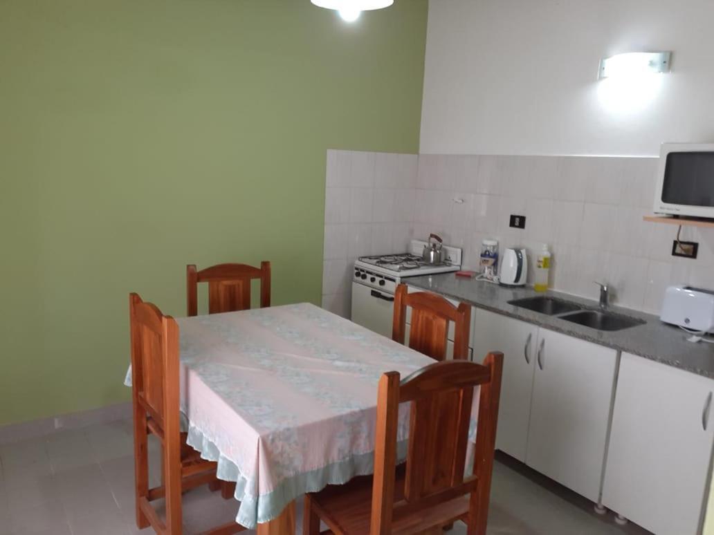 El Descanso Departamentos Apartment Neuquén Екстериор снимка